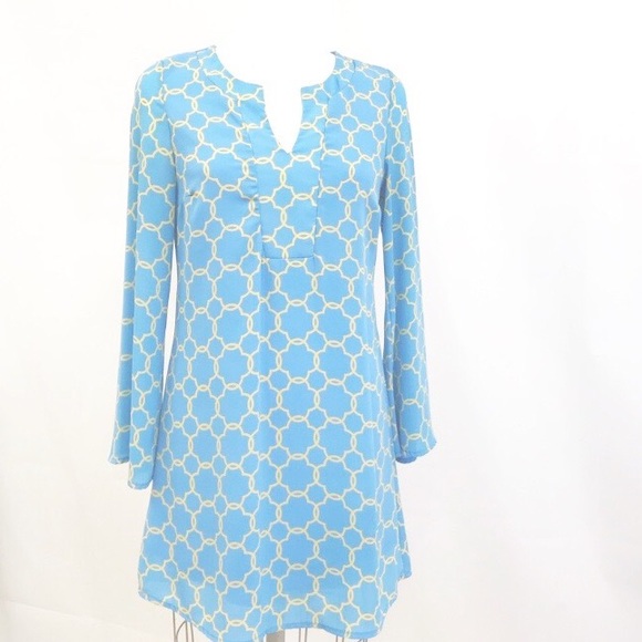Peach Love California Dresses & Skirts - Peach Love Moroccan Print Blue Shift Dress Size S